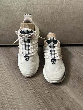 adidas Alphaboost V1 Sustainable BOOST "Wonder Aqua/Tau Metallic/Chalk White" Wo